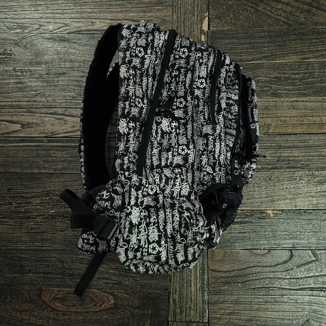 [트라이벌 기어] 멀티 그래픽 올드스쿨 빈티지 백팩 M19940 상품이미지4