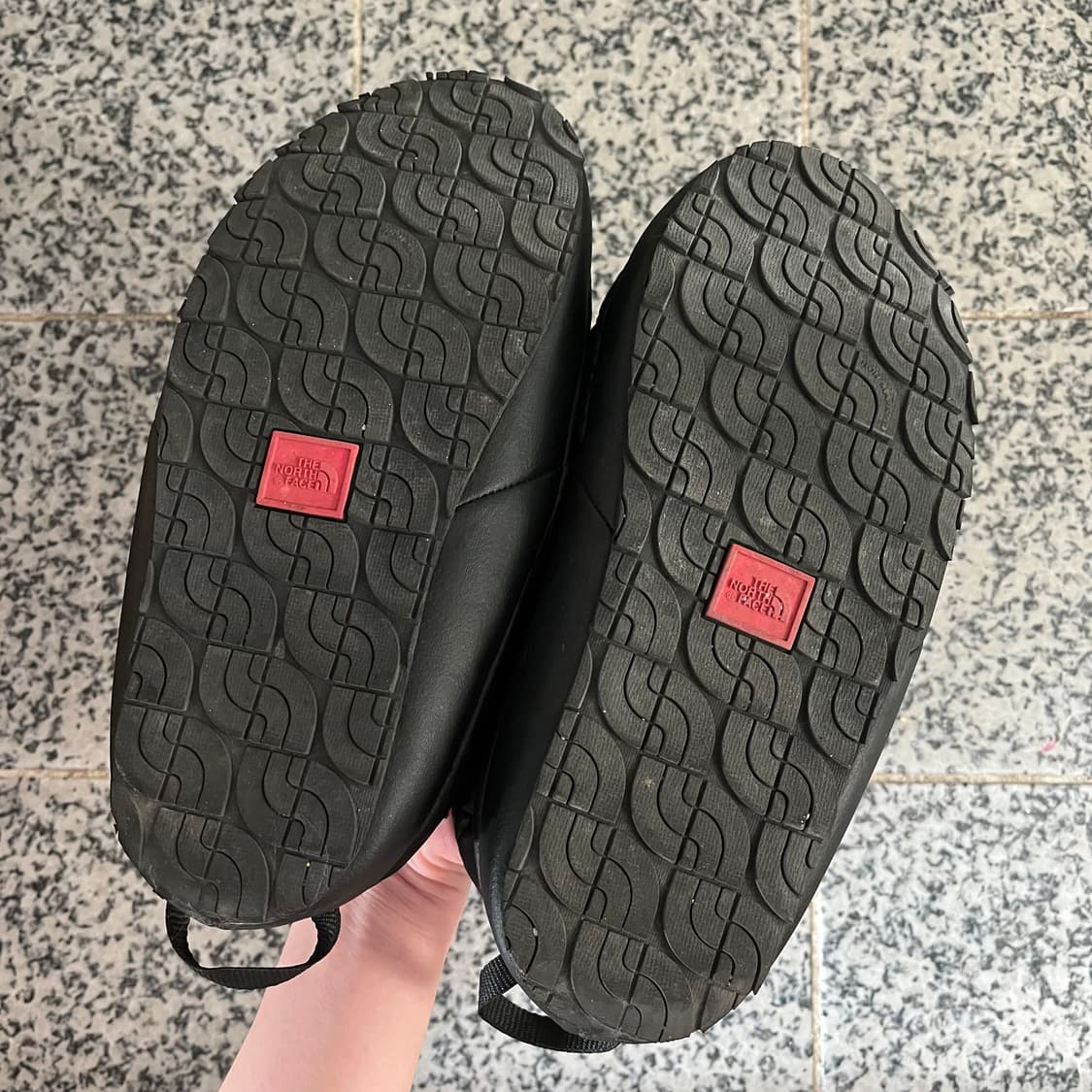 노스페이스 눕시 뮬 블랙 240 상품이미지3