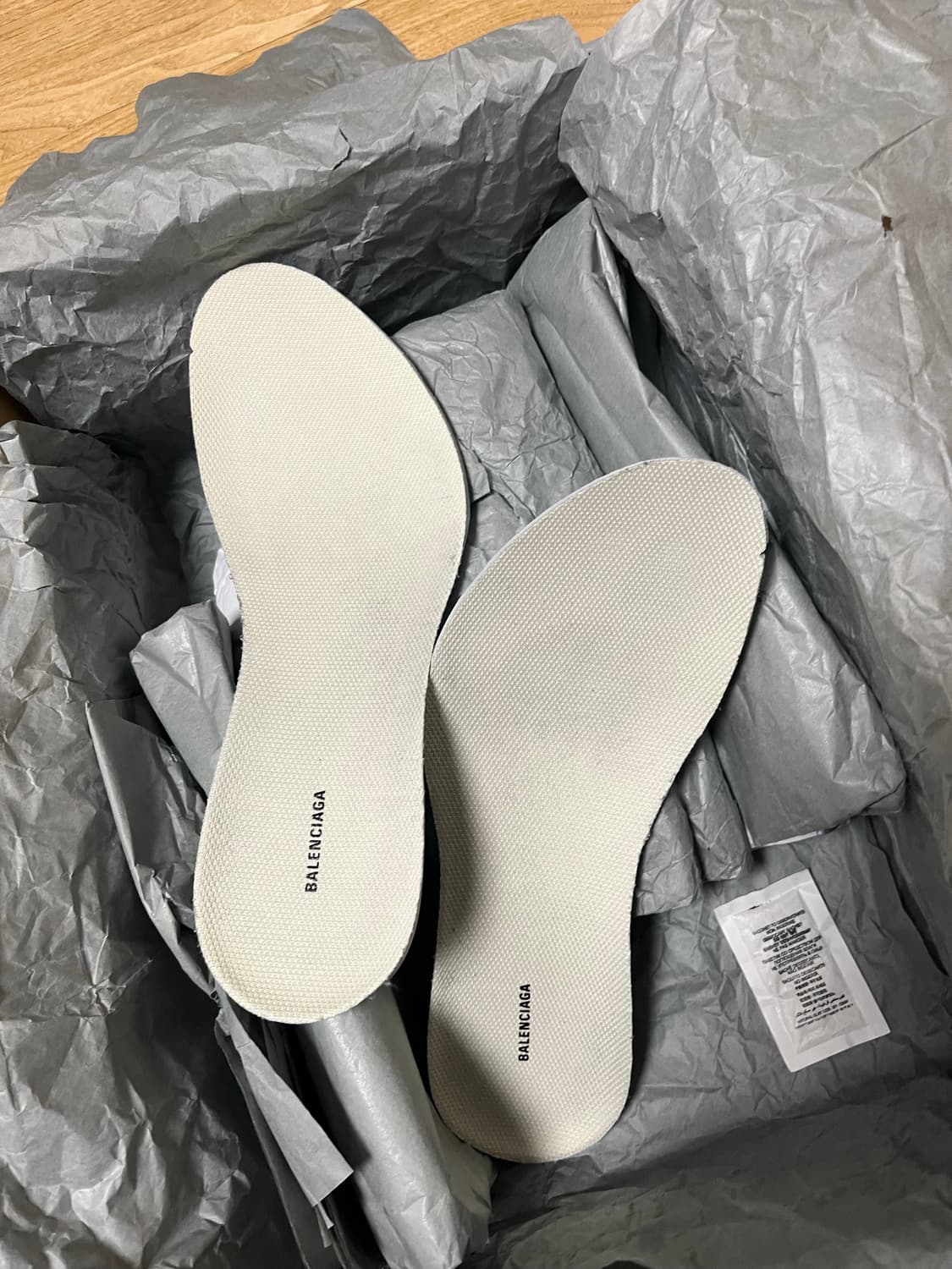 [41] 발렌시아가 스테이플러 상품이미지10