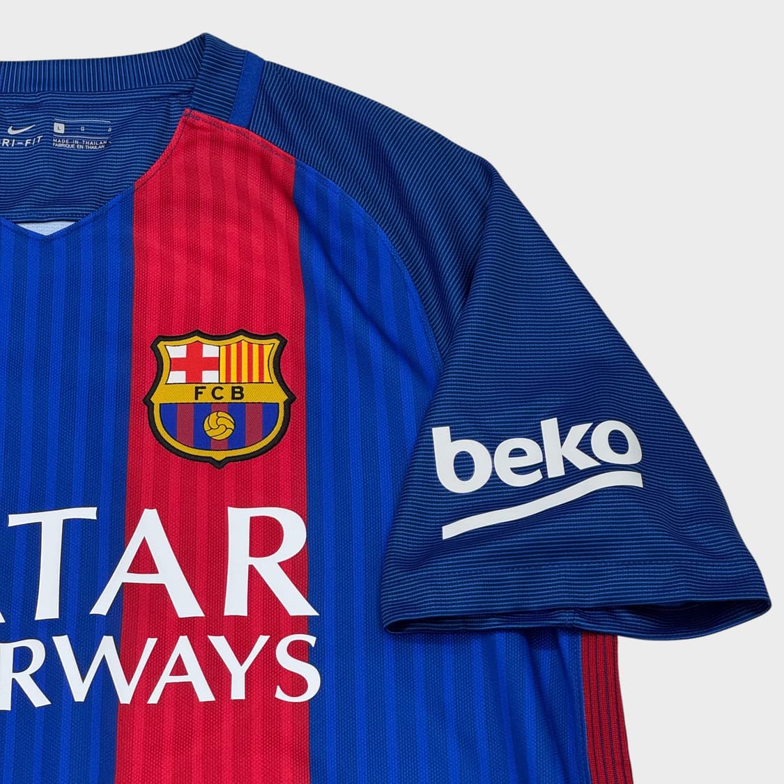 16-17 바르셀로나 홈 No.11 네이마르 상품이미지5