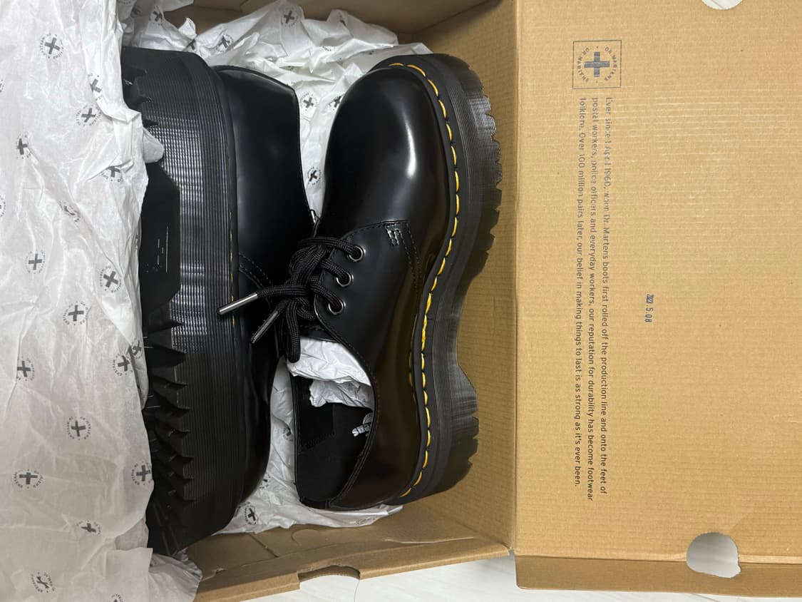 닥터마틴 1461 Quad Black 250 (UK6) 상품이미지5