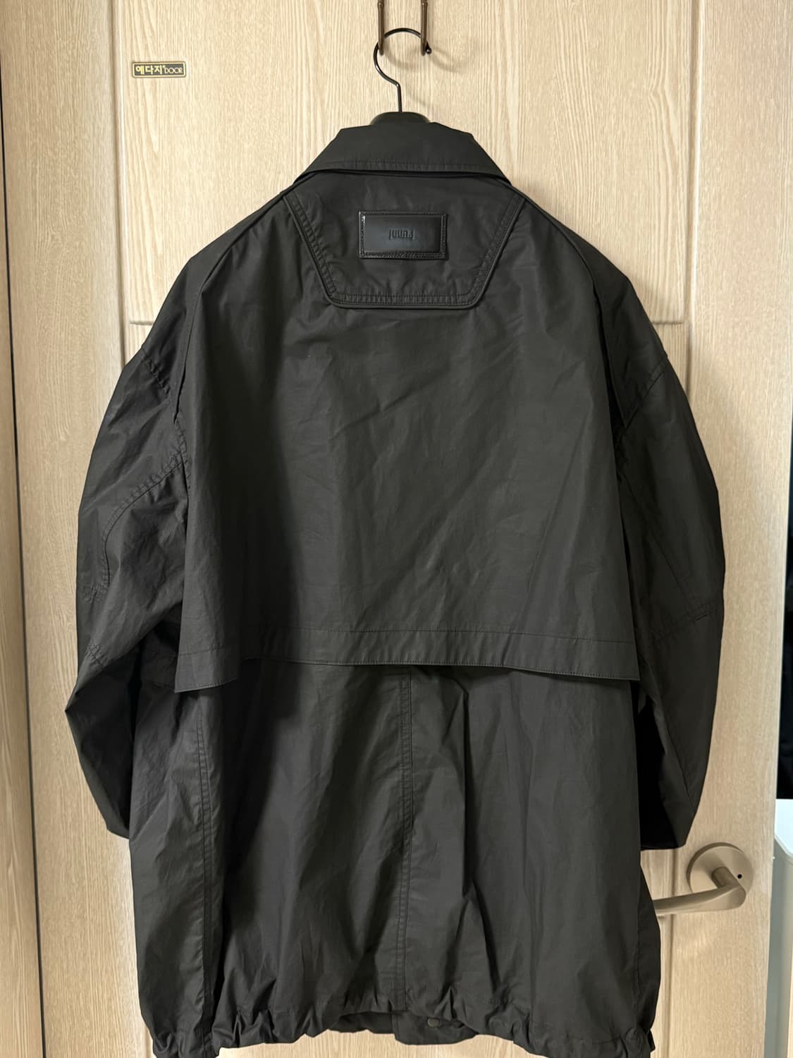 준지 22FW 블랙 오픈 칼라 셔츠 재킷 상품이미지3