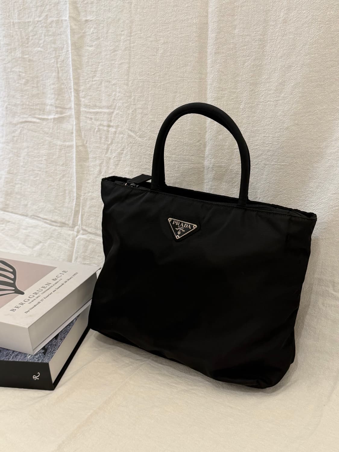 정품 프라다 포코노 나일론 블랙 토트백 핸드백 상품이미지2
