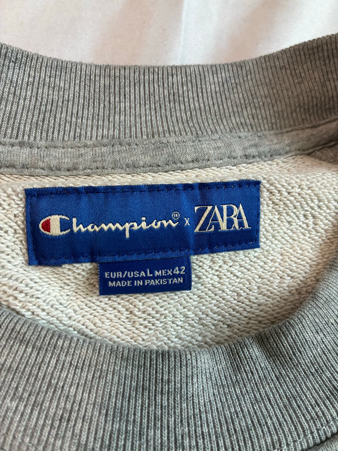 자라 챔피온 맨투맨 상품이미지2