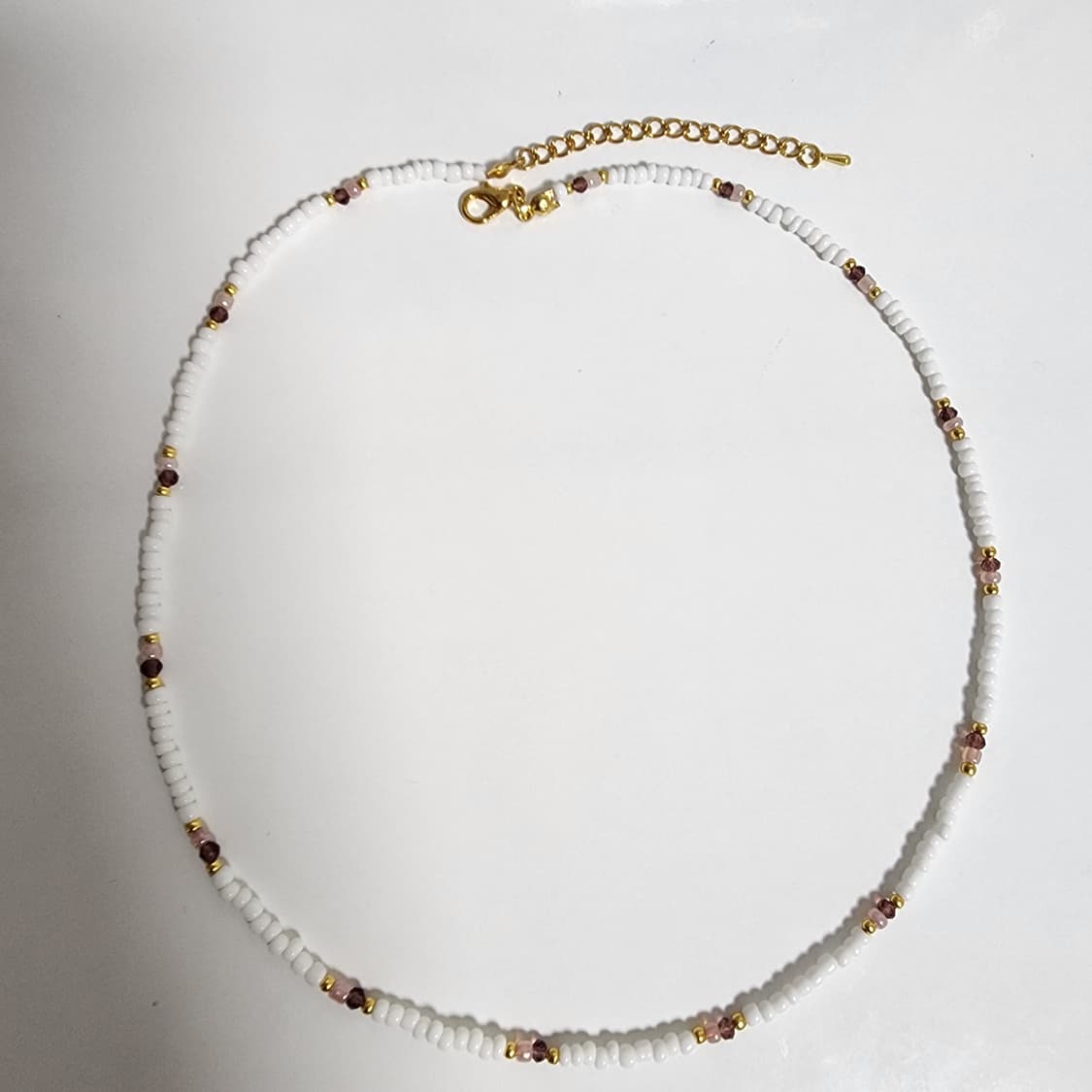 화이트 비즈 목걸이 상품이미지1