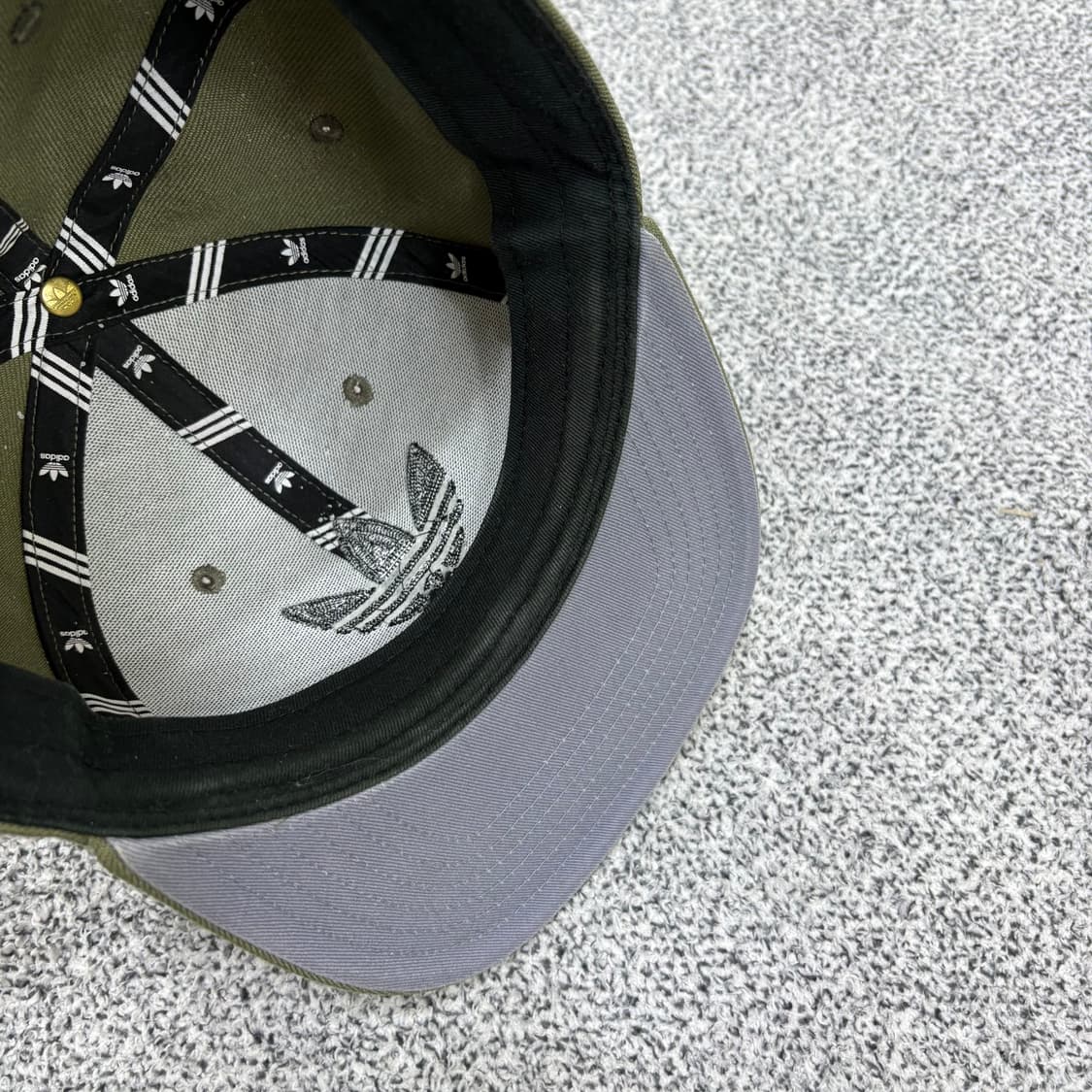 F 아디다스 불꽃 스냅백 모자 카키 0319J 상품이미지5