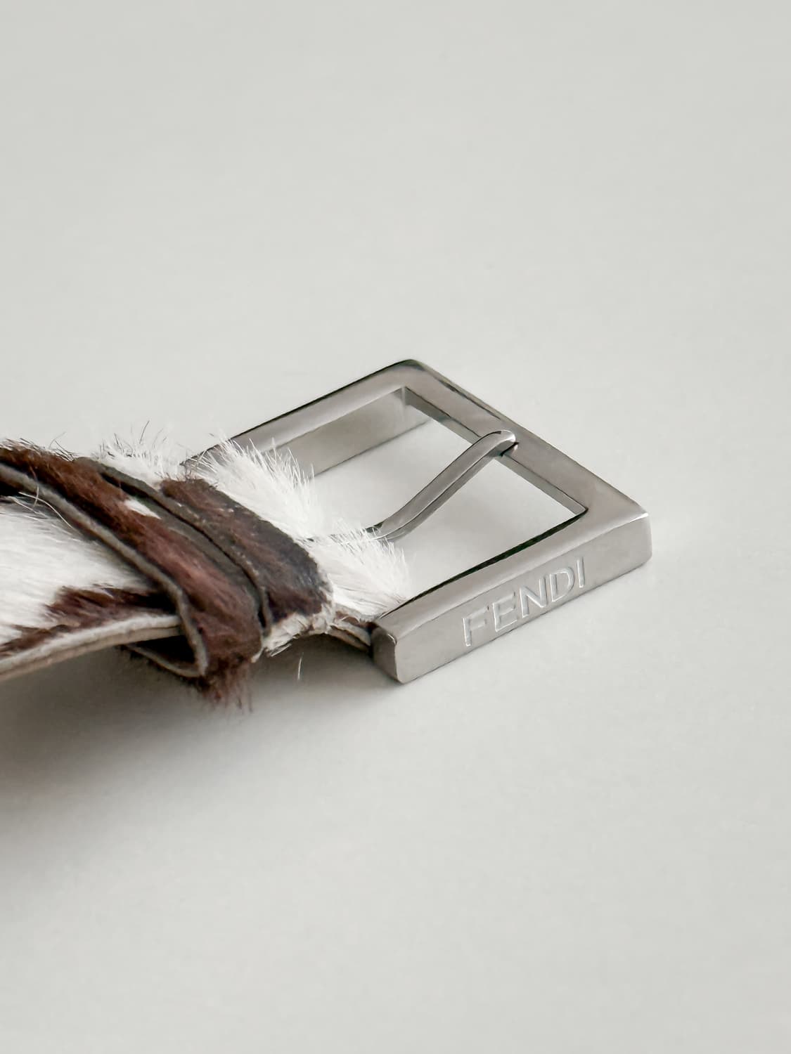 펜디 핑크 다이얼 시계 상품이미지8