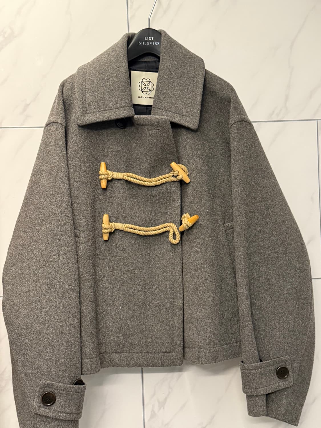 앳코너 울 캐시미어혼방 오버핏 더플 크롭코트 그레이 상품이미지1