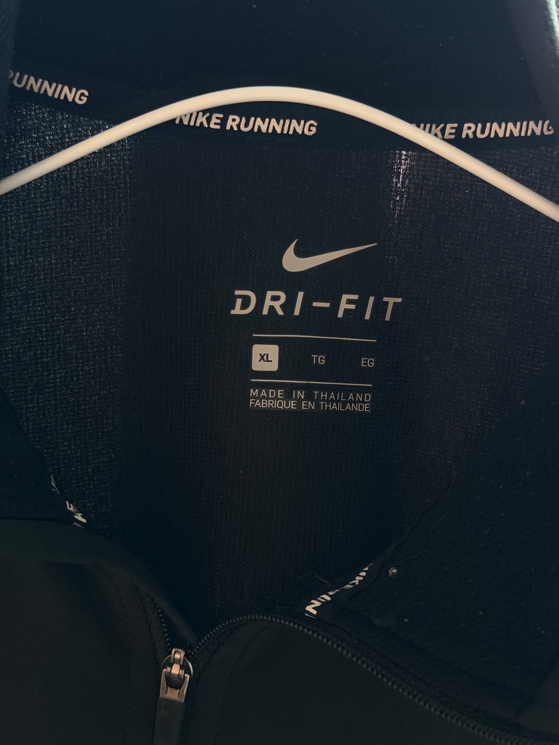 나이키 트레이닝 져지 판매합니다 상품이미지2