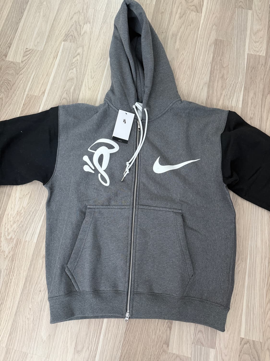 나이키 시나월드 후드집업 새상품 상품이미지1