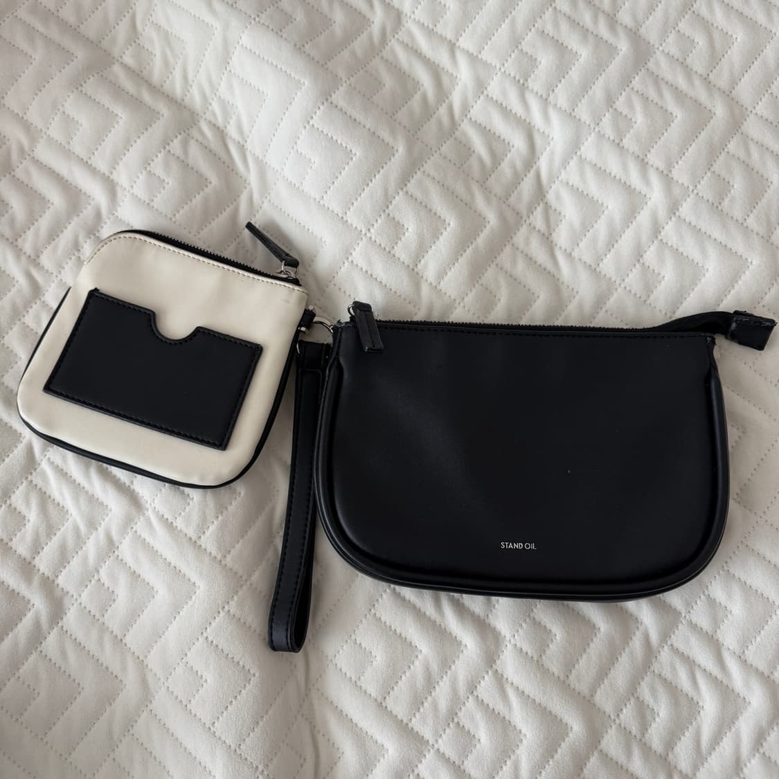 스탠드오일 샌드클러치 블랙앤크림 상품이미지2