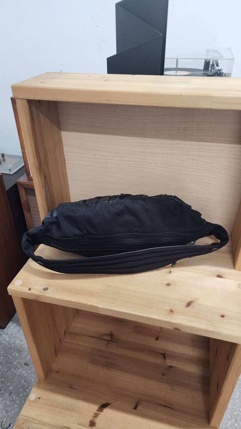 블랙 레더 코튼 숄더백 체인 장식 상품이미지2