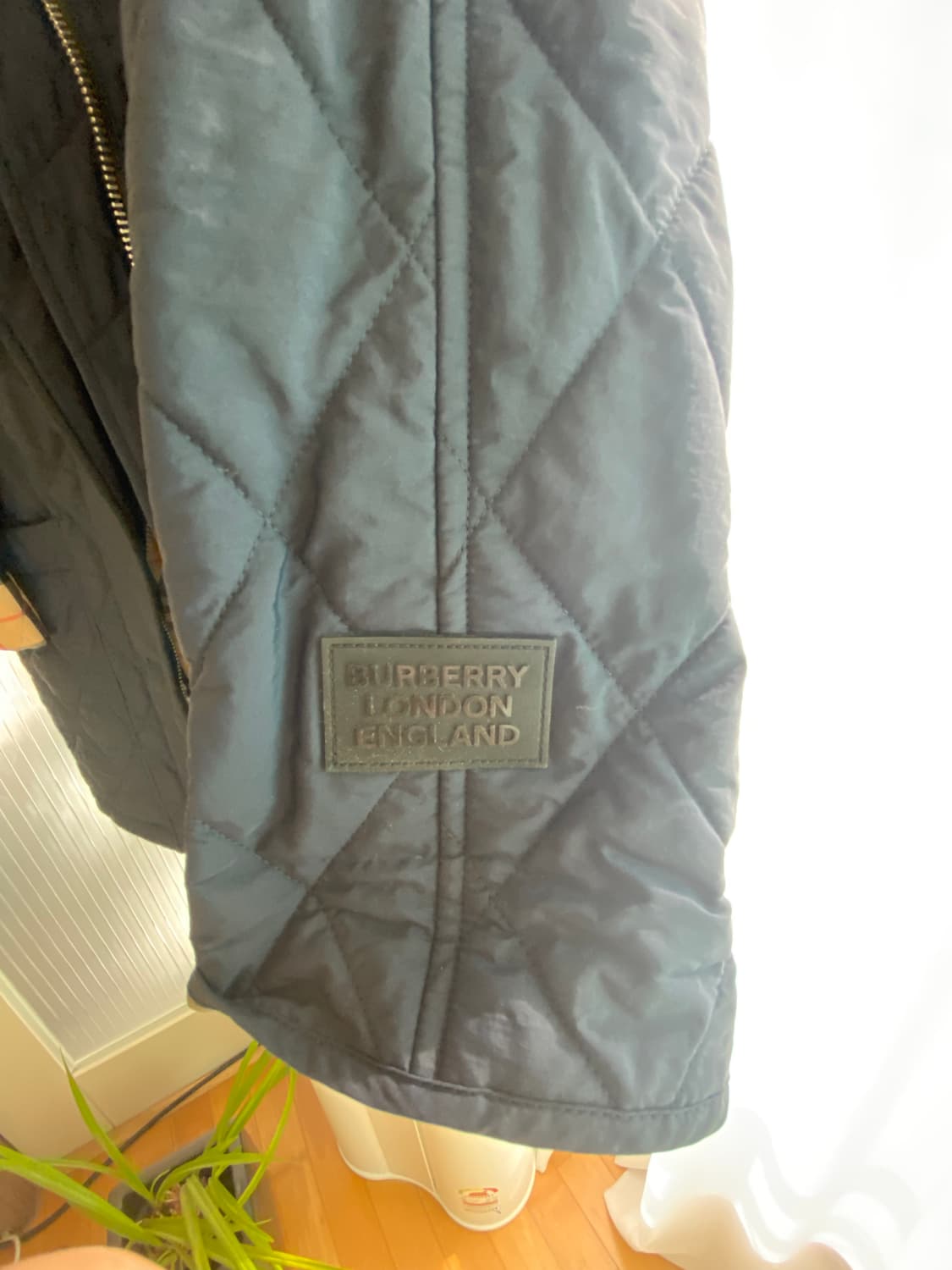 버버리 퀼팅 후드코트 네이비 상품이미지4