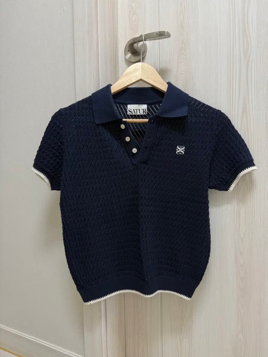 [SATUR] Diagonal Callor Half Knit 상품이미지1