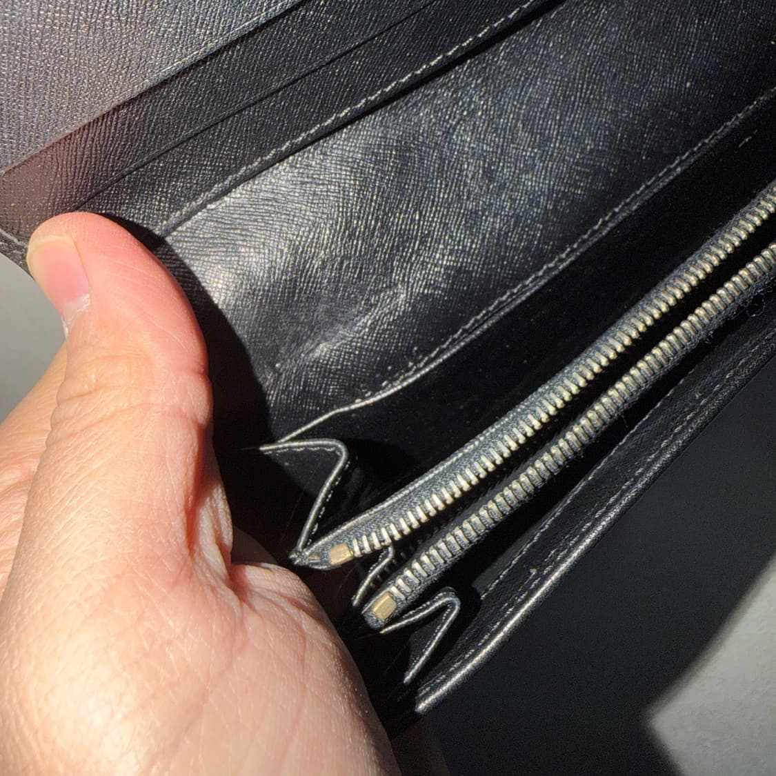 셀린느 트리오페 장지갑 상품이미지4