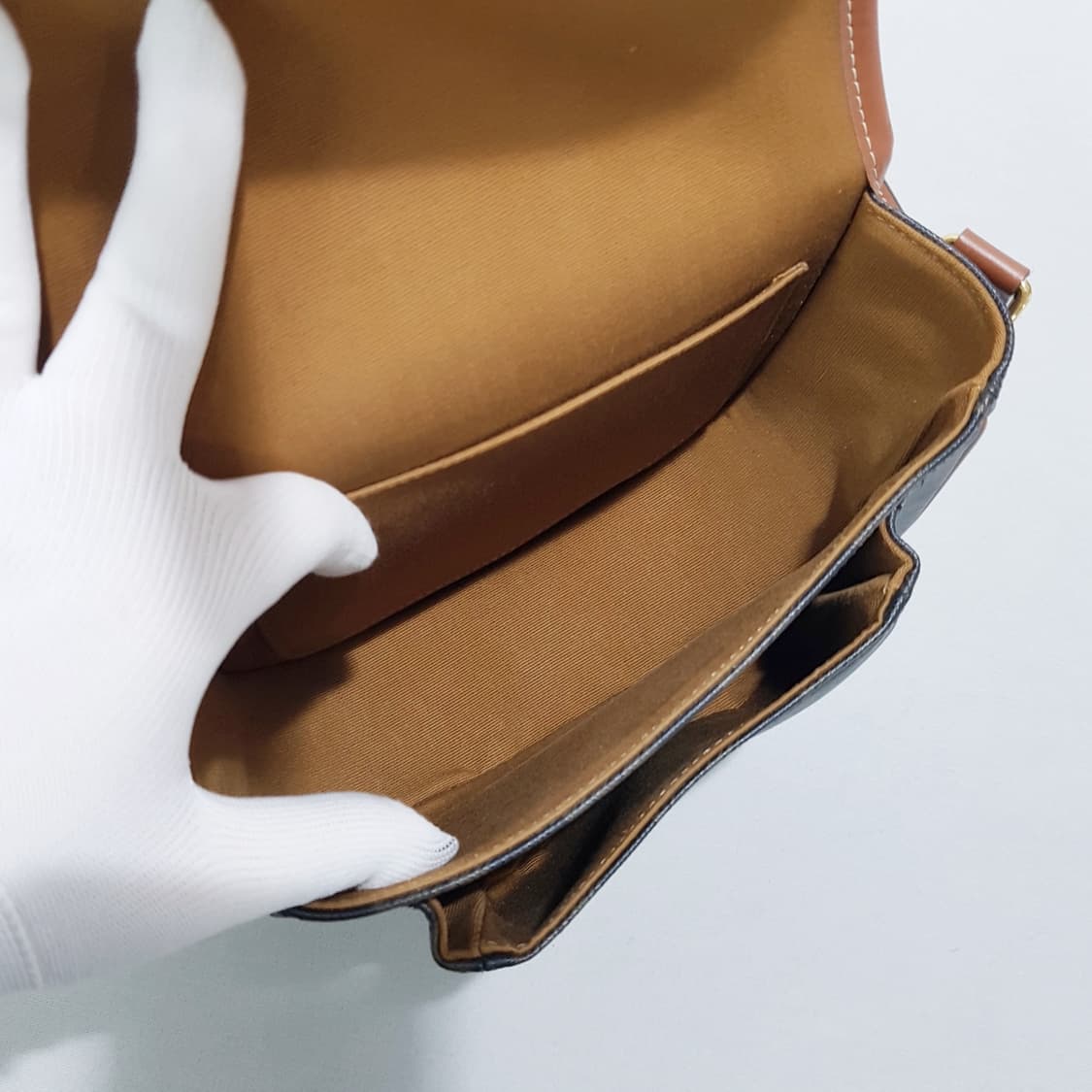 셀린느 폴코백 미디움 크로스백 상품이미지9