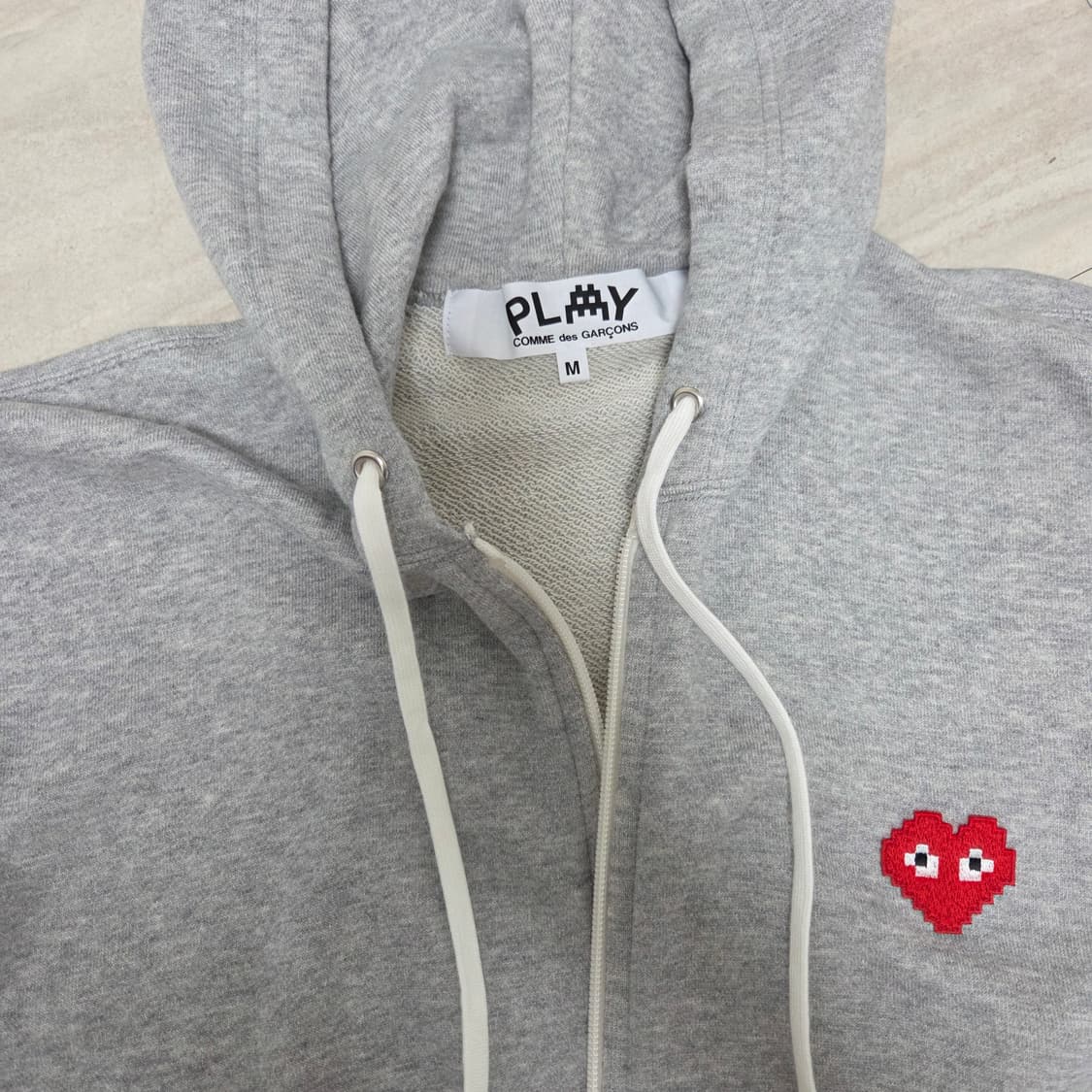 [M] 꼼데가르송X인베이더 레드와펜 후드 집업 상품이미지2