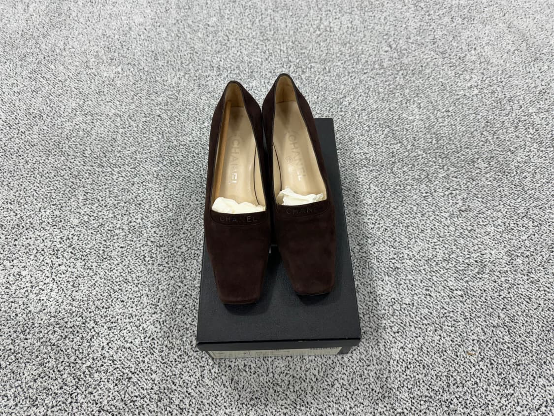 샤넬 스웨이드 로퍼 상품이미지1