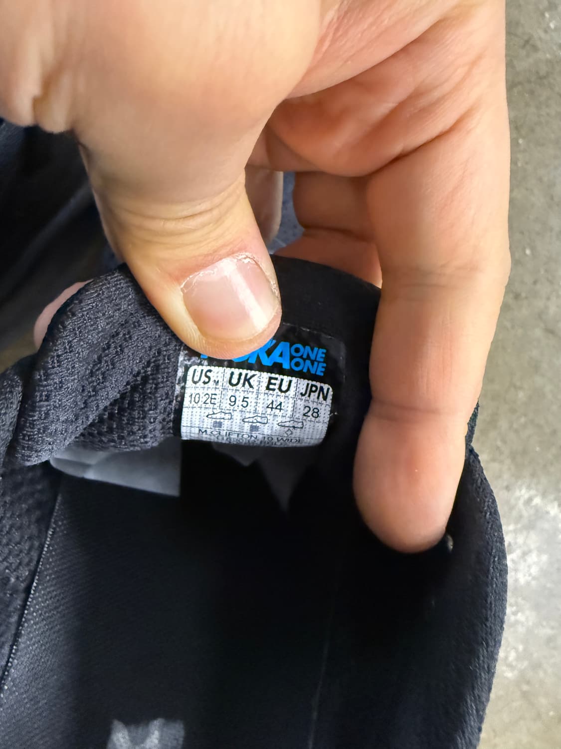 호카오네오네 클리프톤 10 블랙 런닝화 280mm 와이드 상품이미지5