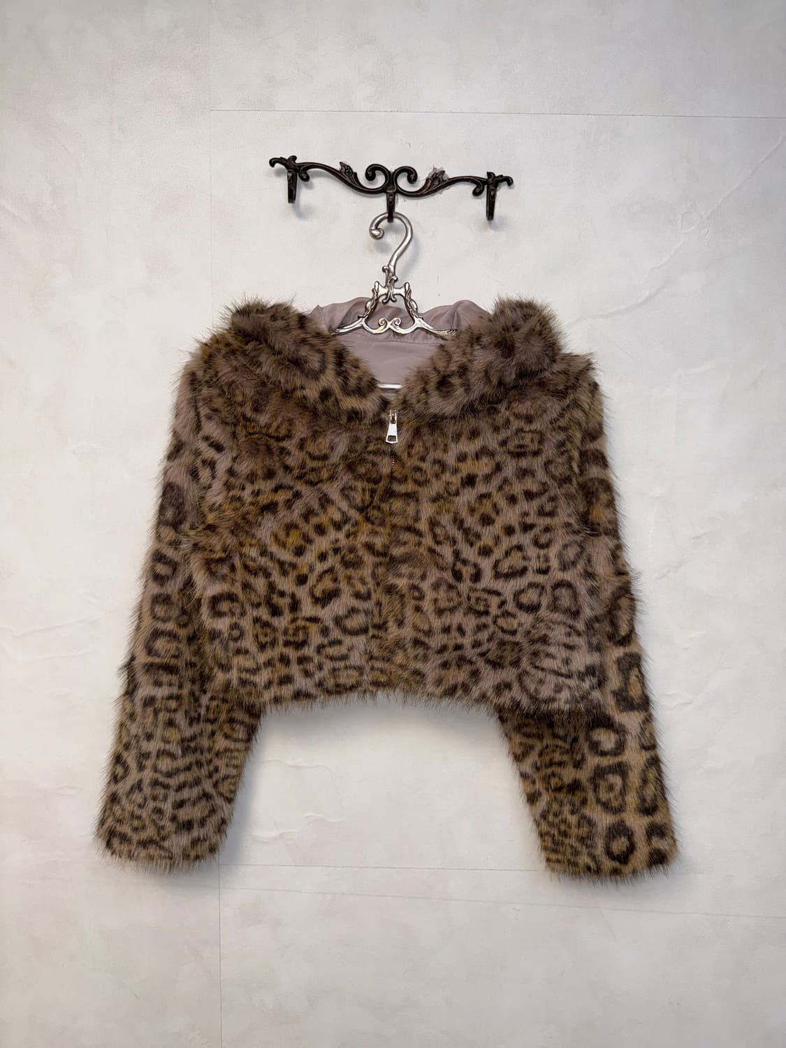 Pink brown leopard fur crop hood zipup 상품이미지1