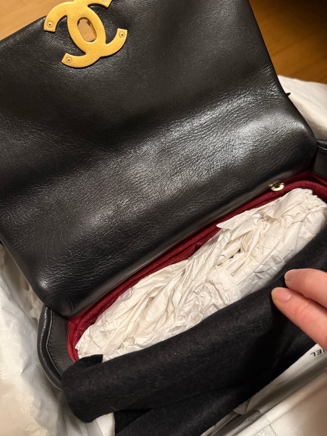 샤넬 19백 미디움 상품이미지2