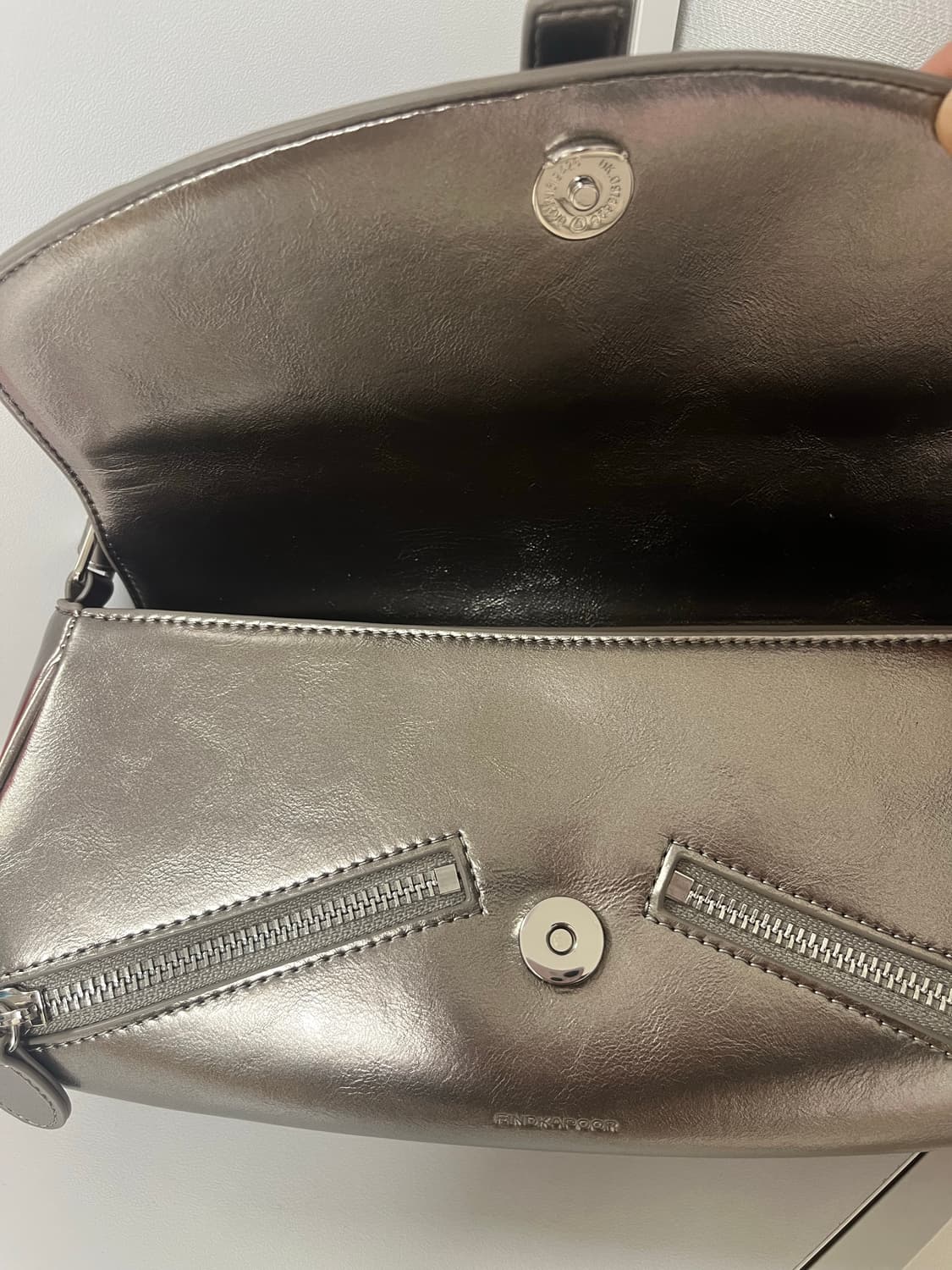 파인드카푸어 베키백29 크롬 상품이미지4