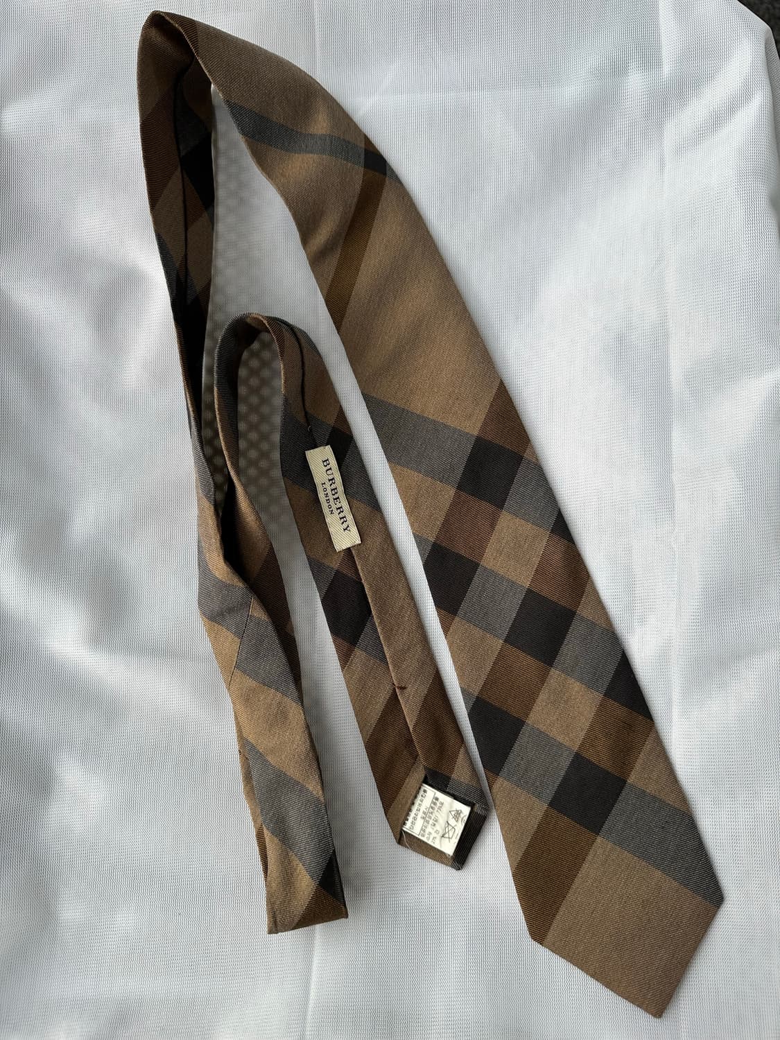 버버리 런던 체크 넥타이 상품이미지2