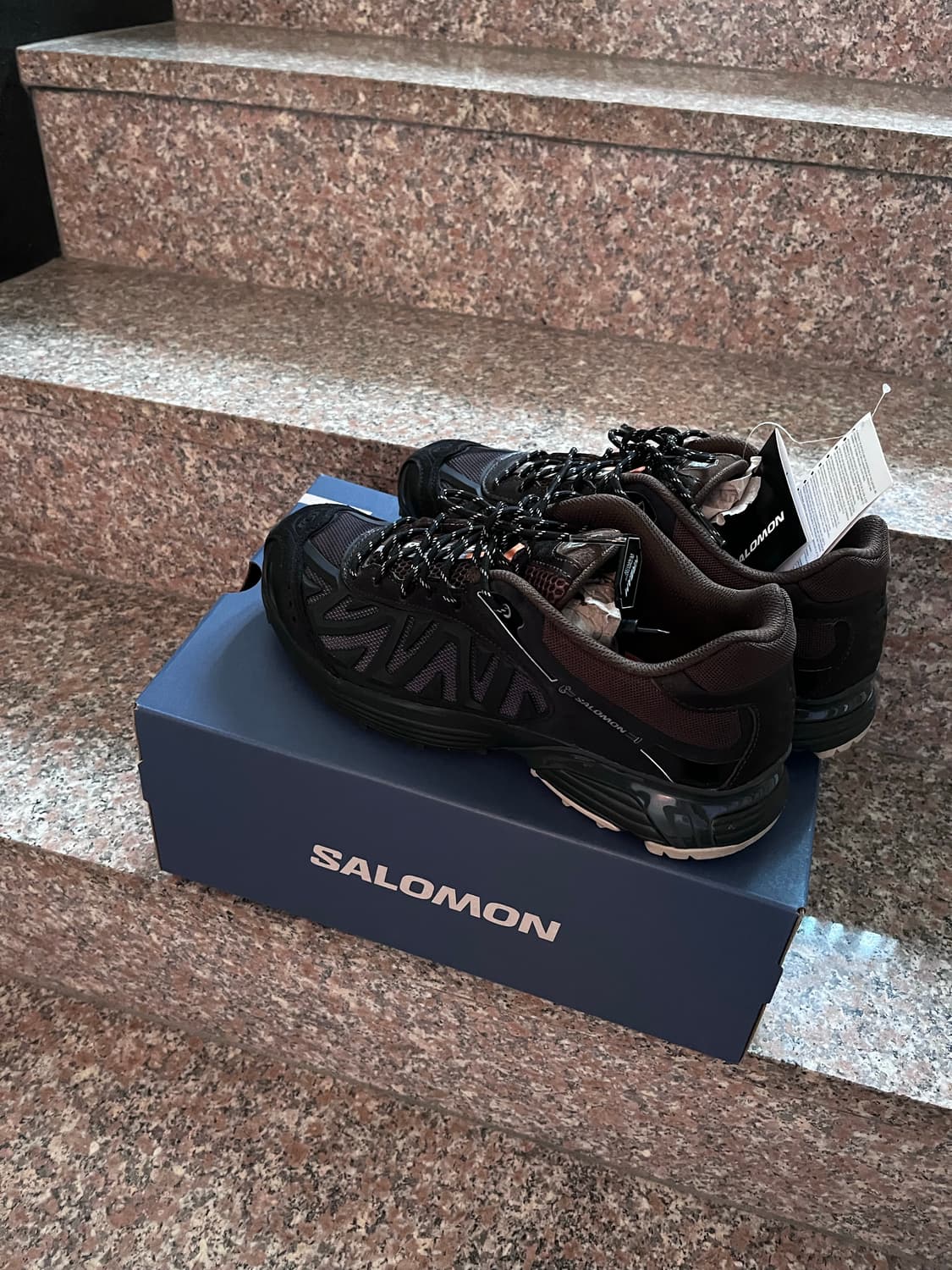 살로몬285 새상품급 저렴하게 판매합니다 상품이미지3