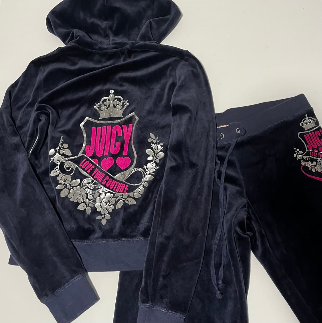 쥬시꾸뛰르 y2k 벨벳 트랙 셋업 상품이미지2