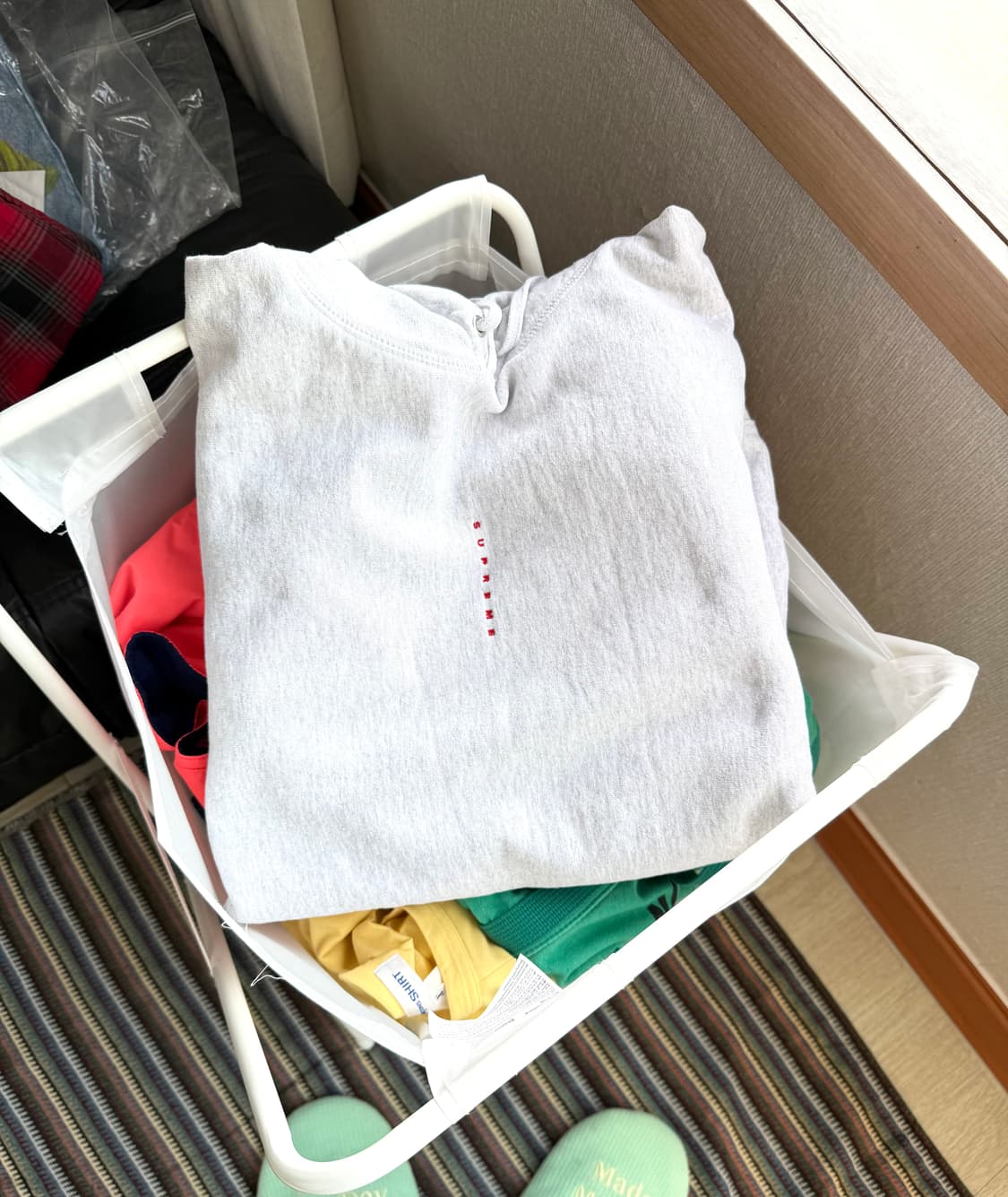 슈프림 마이크로 로고 후드티 상품이미지2