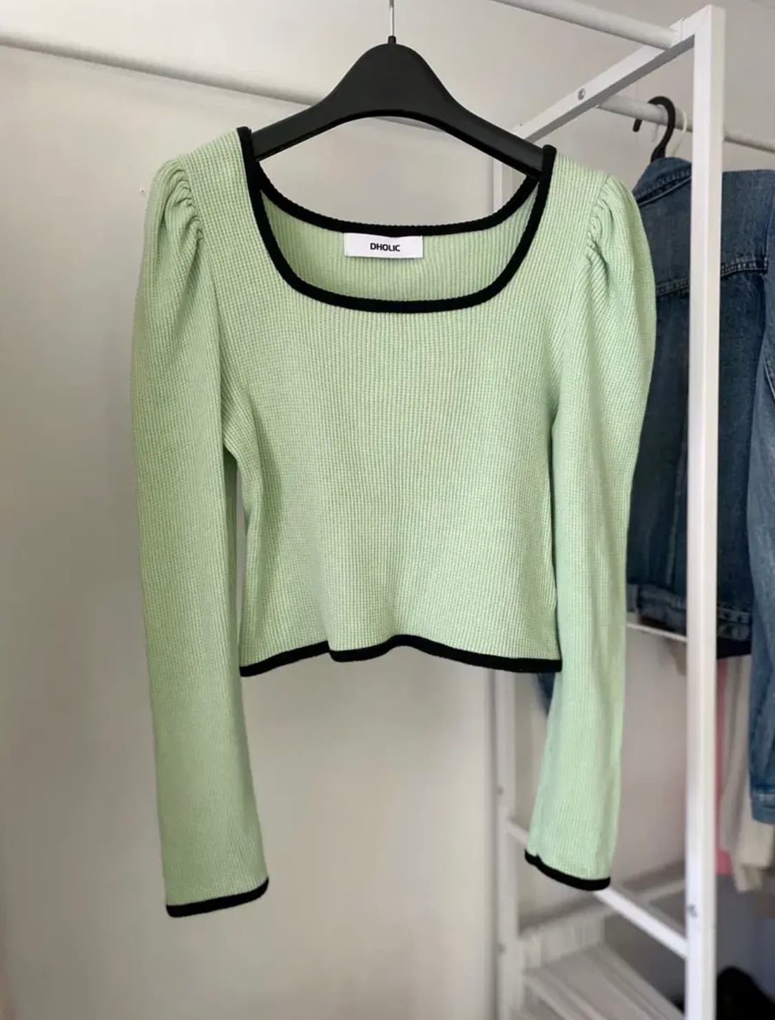 연두 스퀘어넥 퍼프 탑 상의 티셔츠 롱슬리브 상품이미지1