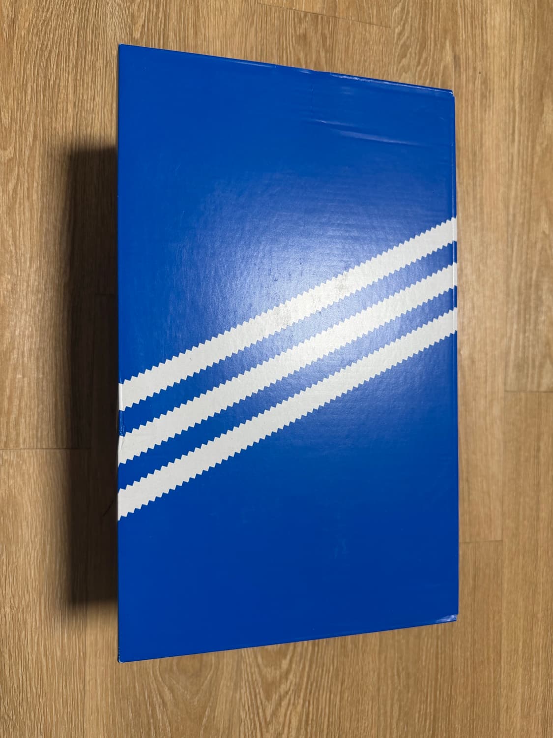 Adidas shoes white (brand new) 상품이미지4