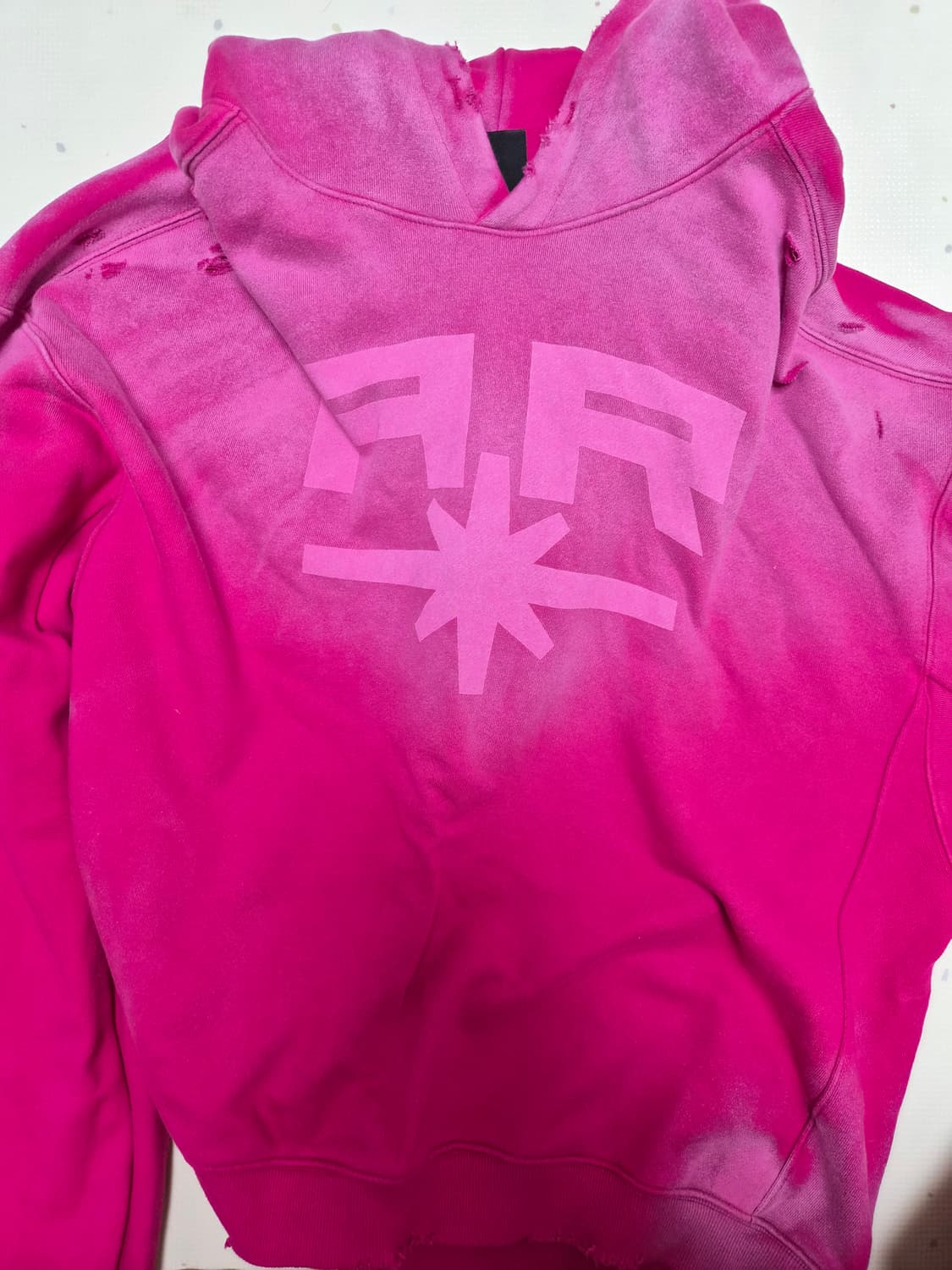 틸던 후드티 상품이미지1