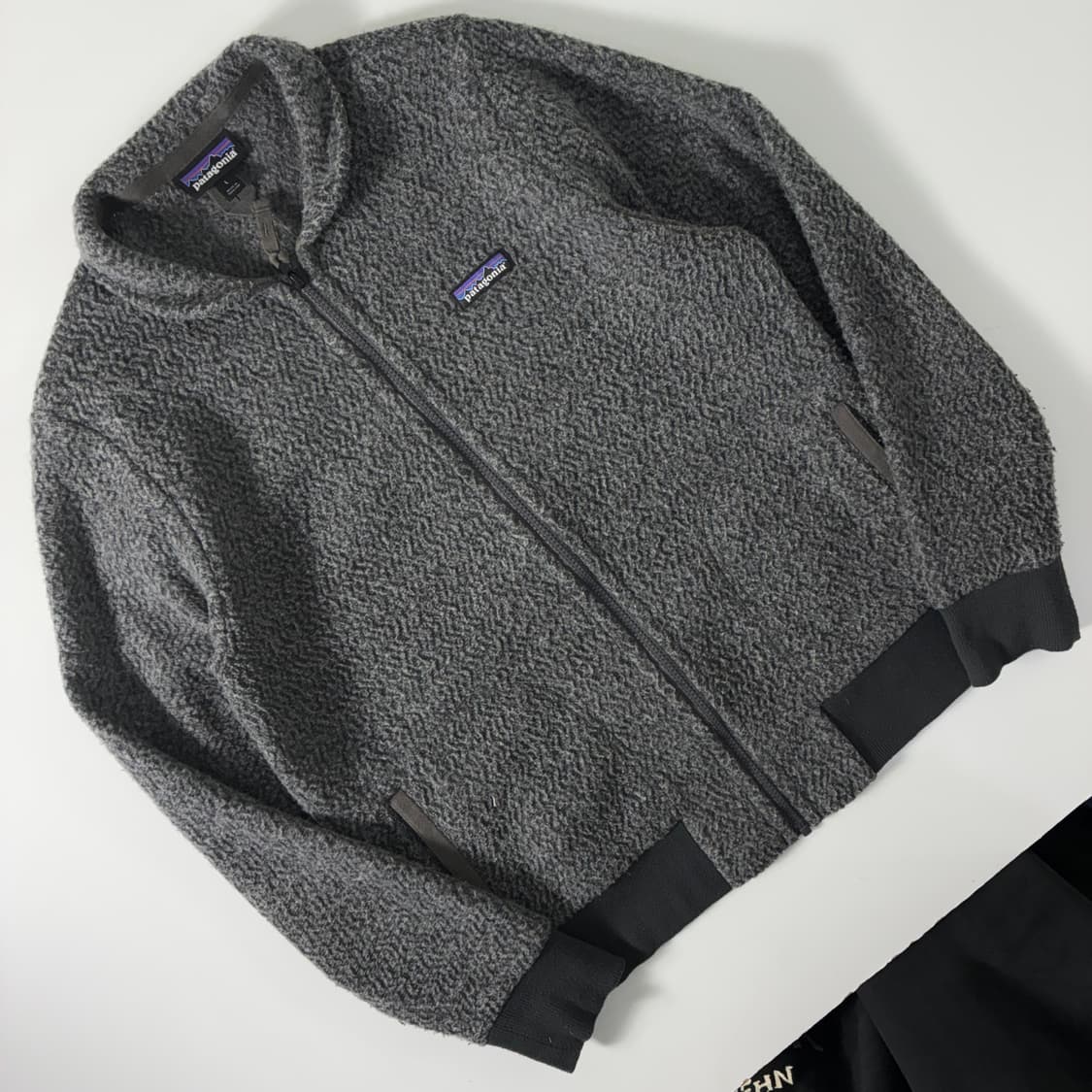 Patagonia 파타고니아 울리에스터 다크그레이 플리스 자켓 상품이미지2