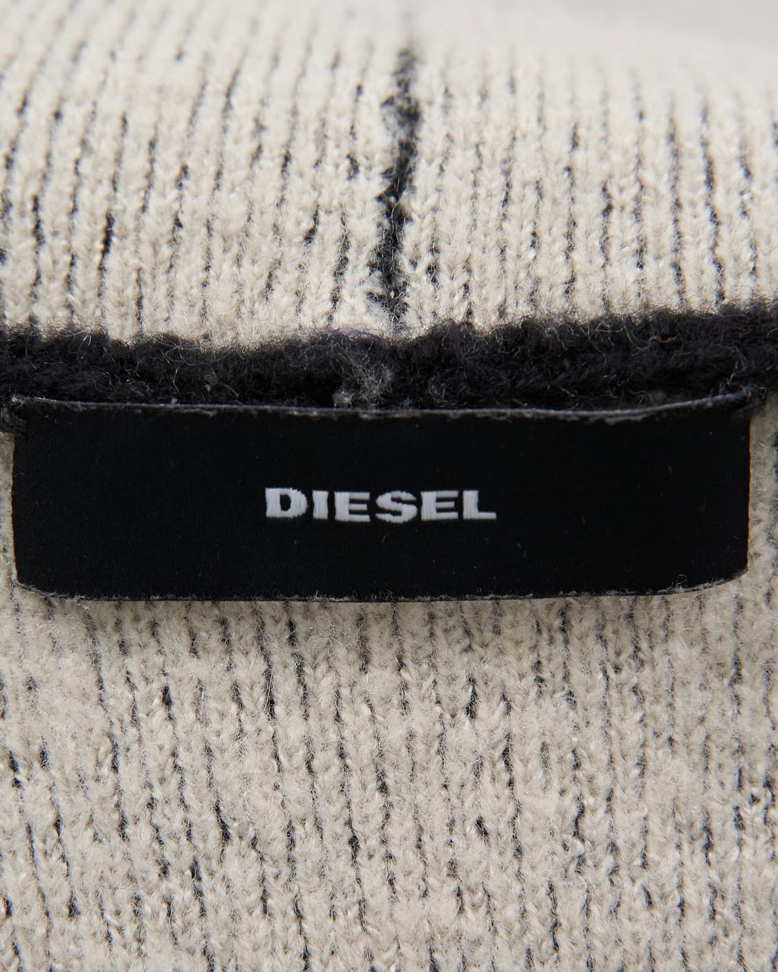 DIESEL 포켓 베스트 니트 가디건 상품이미지3