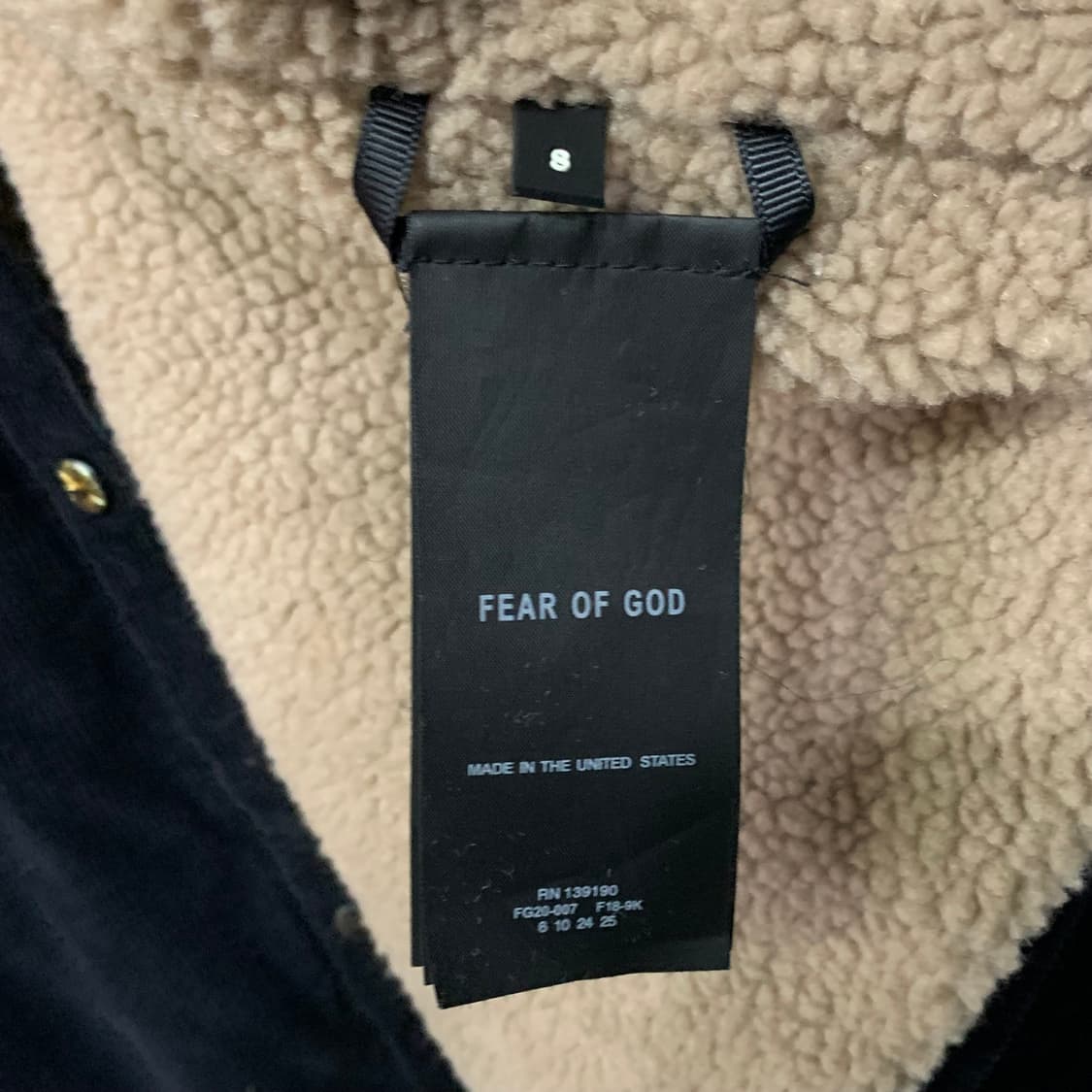 피오갓 코듀로이 양털 자켓 상품이미지5