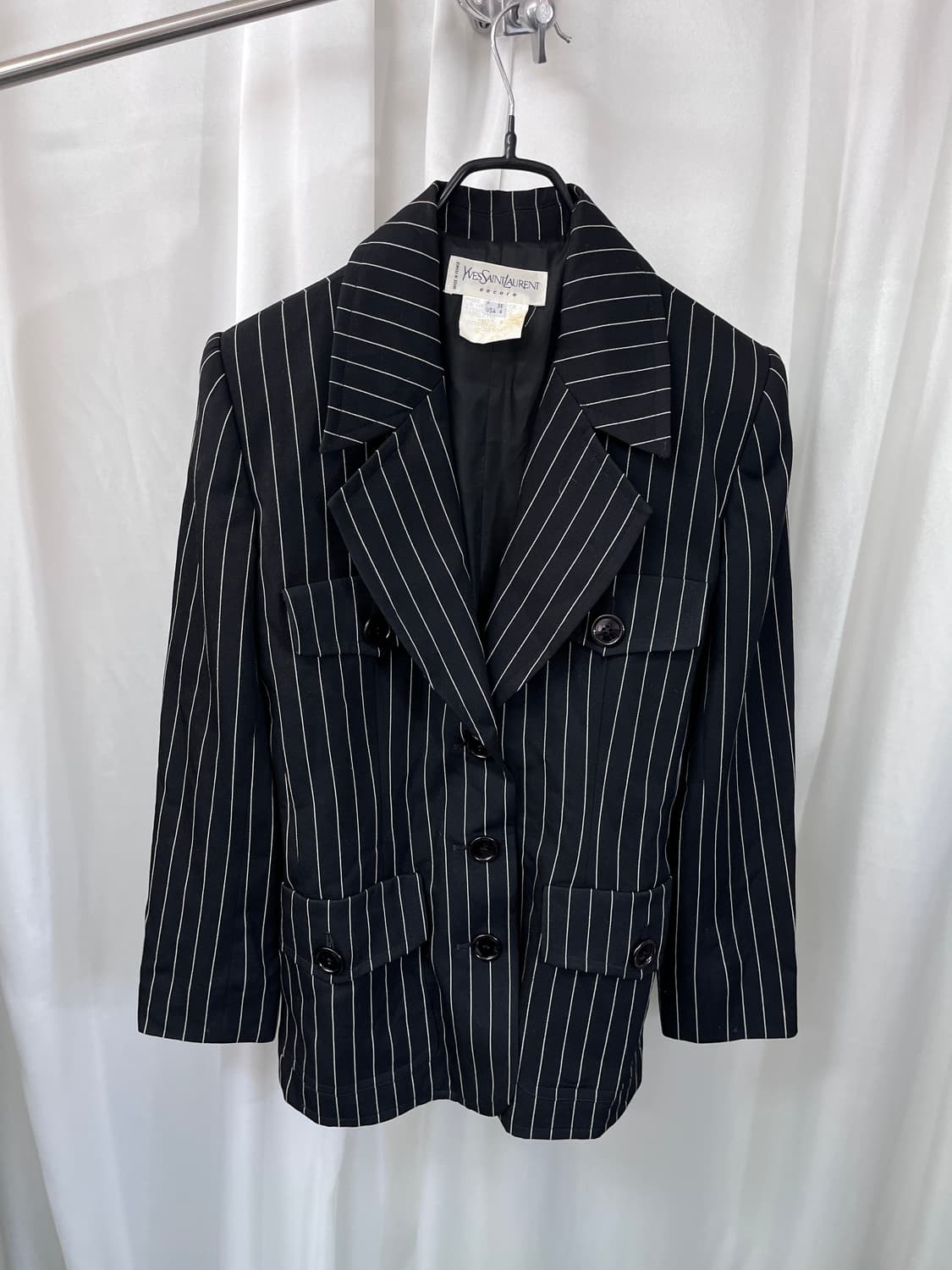 YVES SAINT LAURENT 상품이미지1