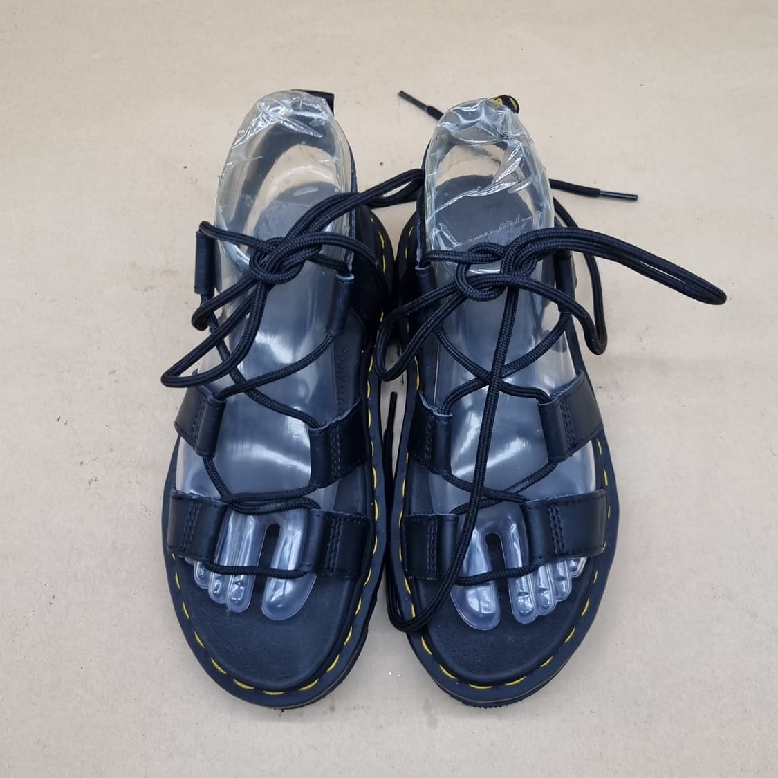 닥터마틴 나틸라 블랙 여성 샌들220 상품이미지2