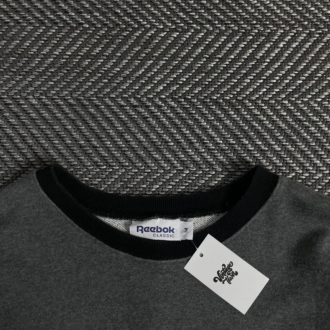 리복 올드스쿨 빅로고 박시핏 맨투맨o 3030 상품이미지5