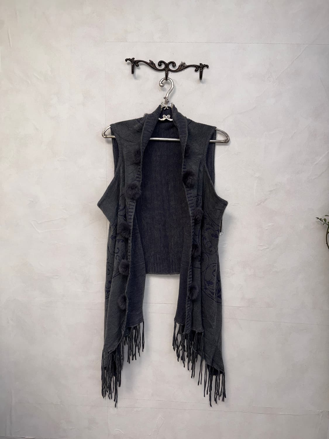 Ash navy oriental rabbit fur ball vest 상품이미지1