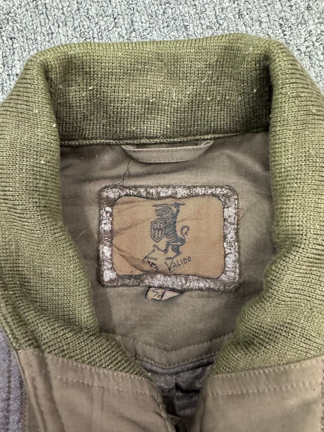 OS)Japanese vintage 올리브 봄버 자켓 상품이미지3