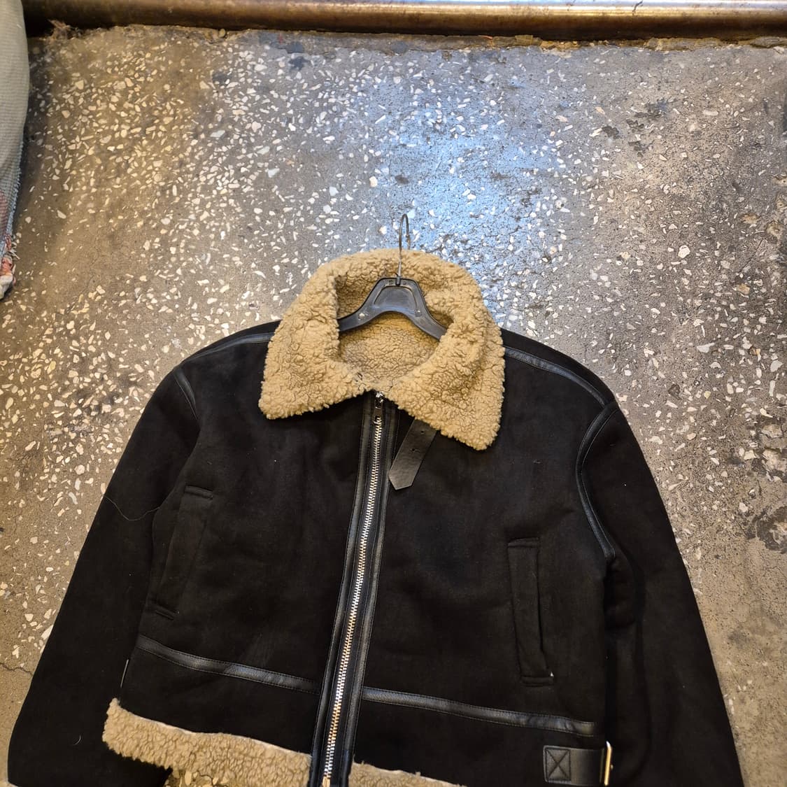 여성-FREE 블랙 숏 무스탕자켓  상품이미지5