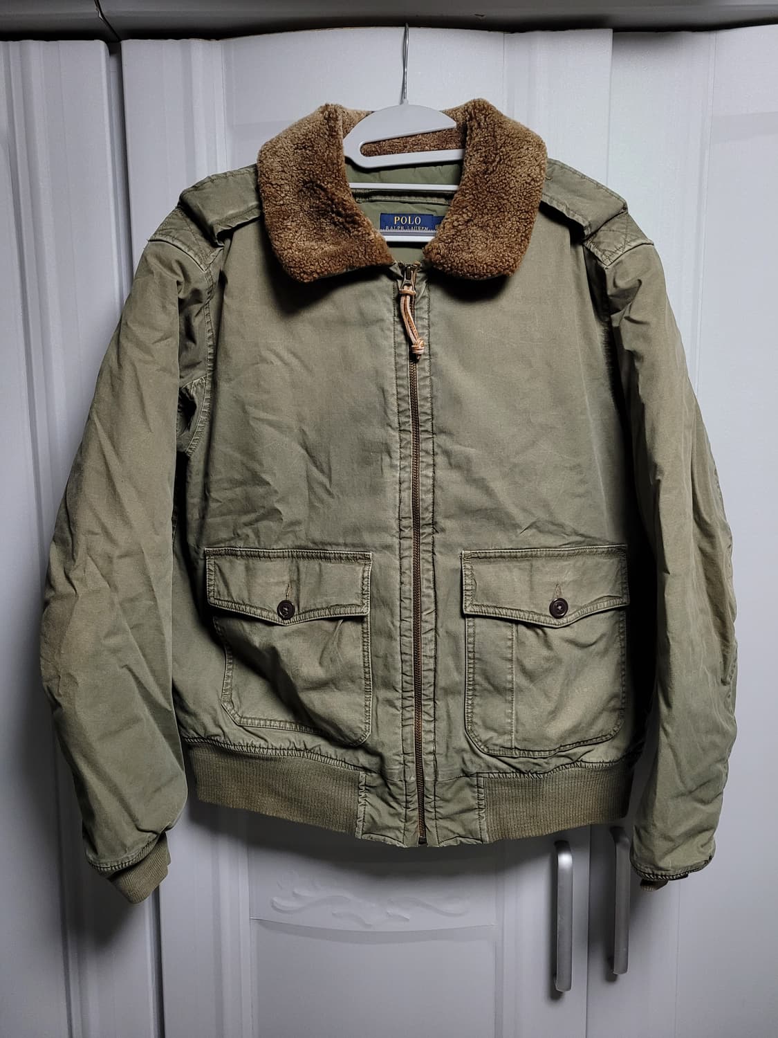 폴로 랄프로렌 B-10 시어링 플라이트 봄버 다운 자켓 상품이미지1