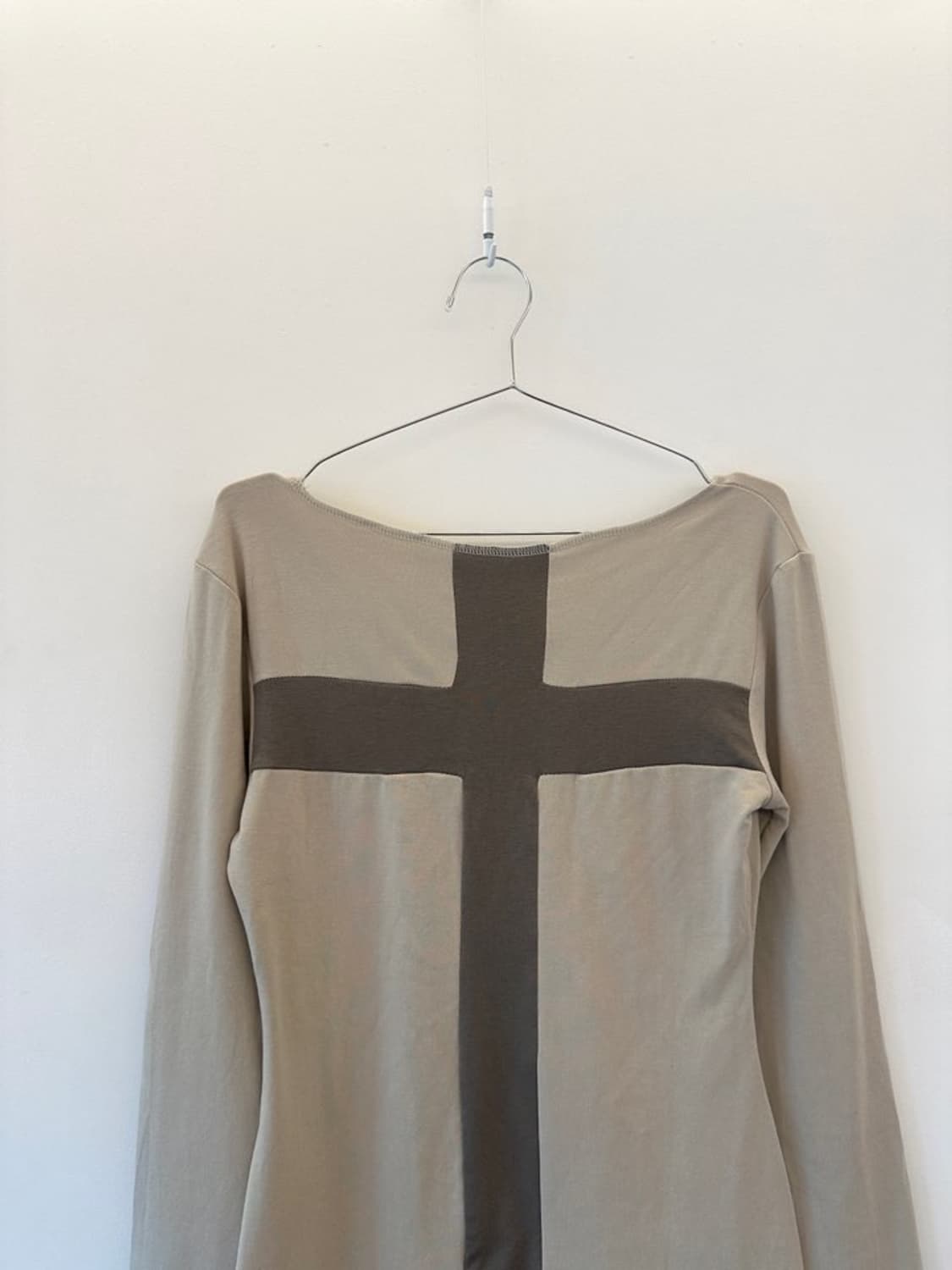 Cross chic sleeveless top / beige 상품이미지3