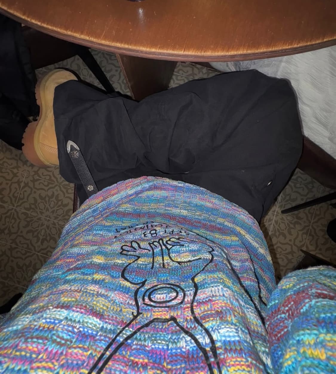 디스이스네버댓 다니엘존스톤 니트 상품이미지1