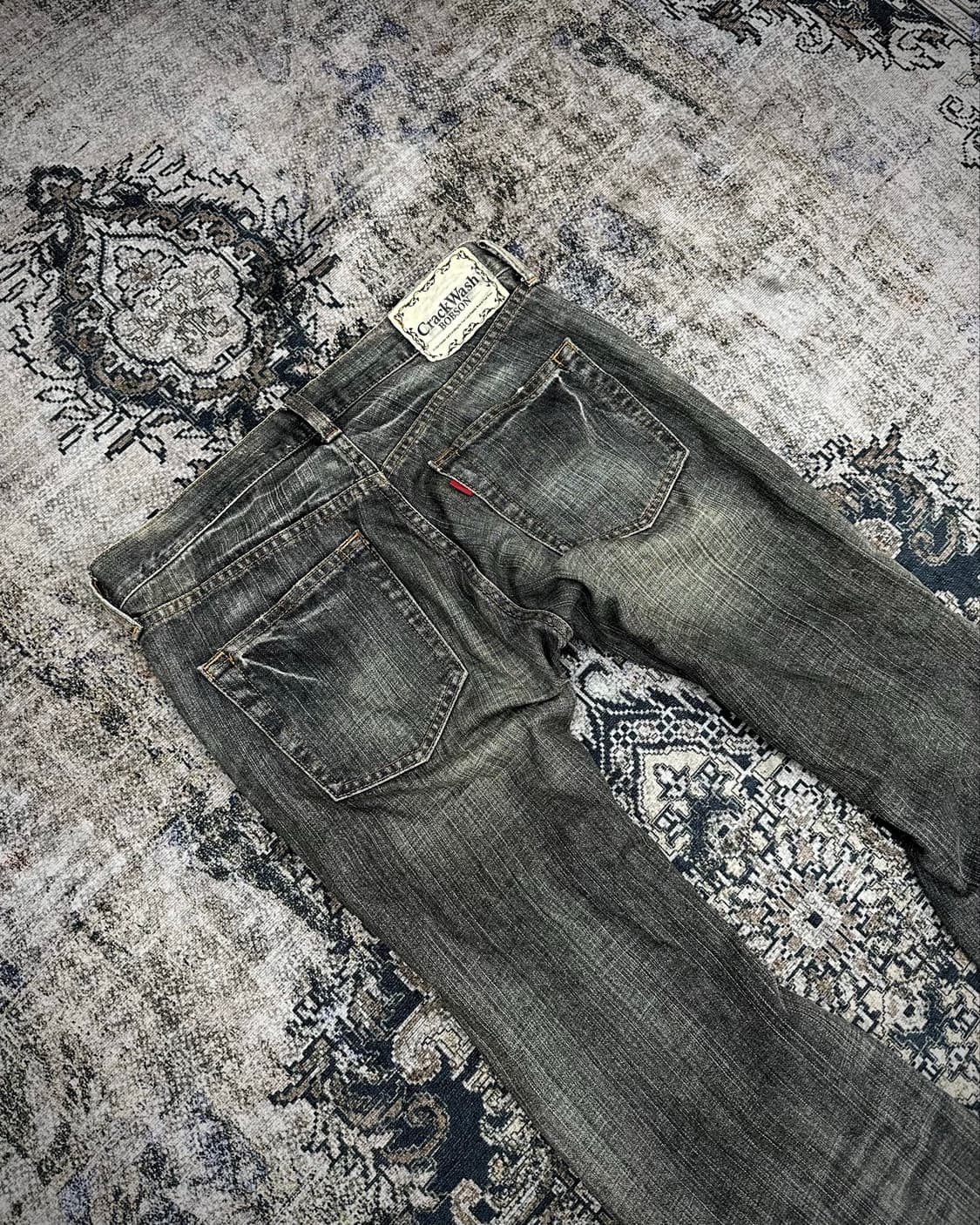 Crackwash bobson flared jeans 상품이미지5