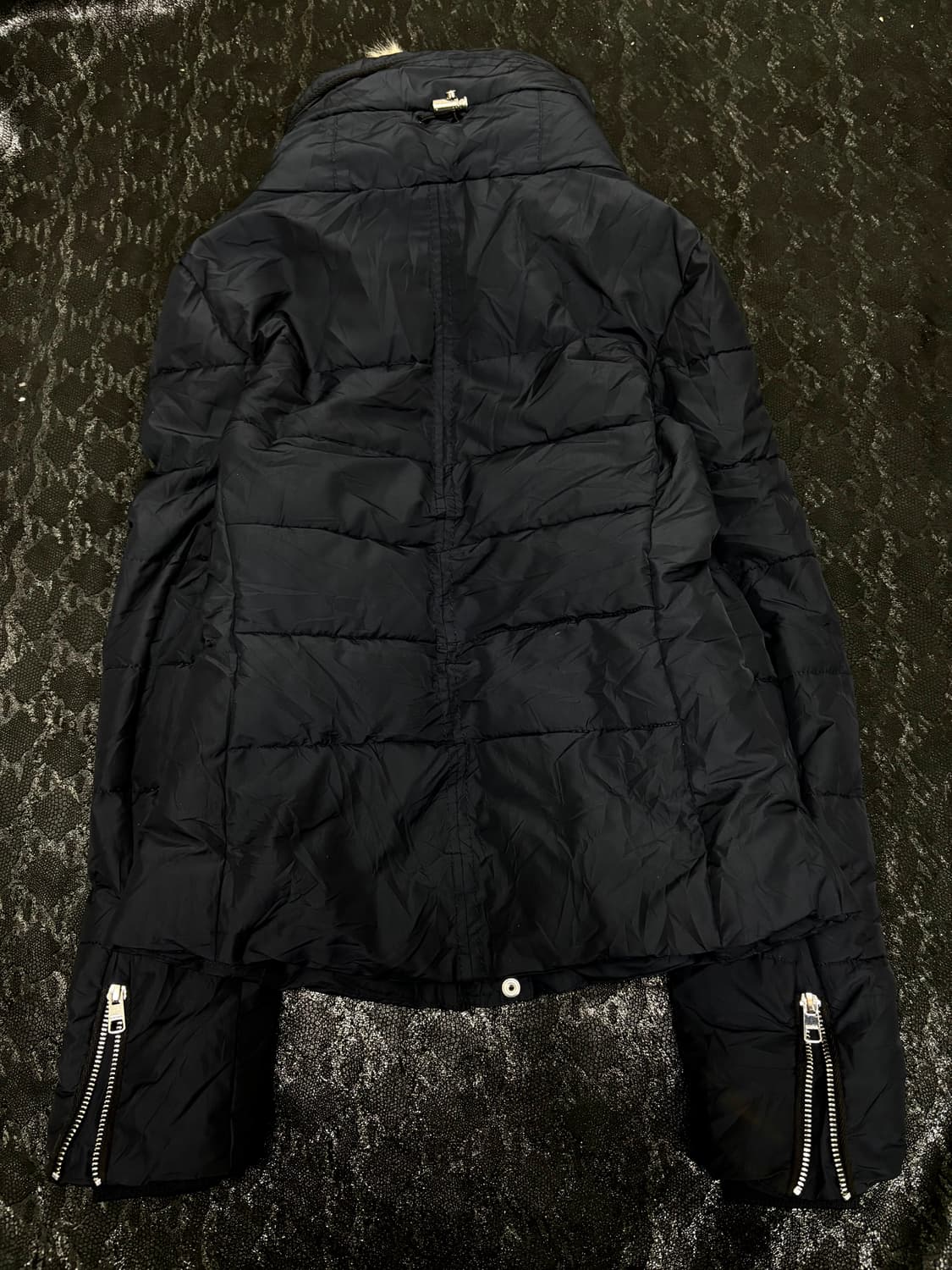 “Bershka” Fur Trimming Navy Padded Jacke 상품이미지5
