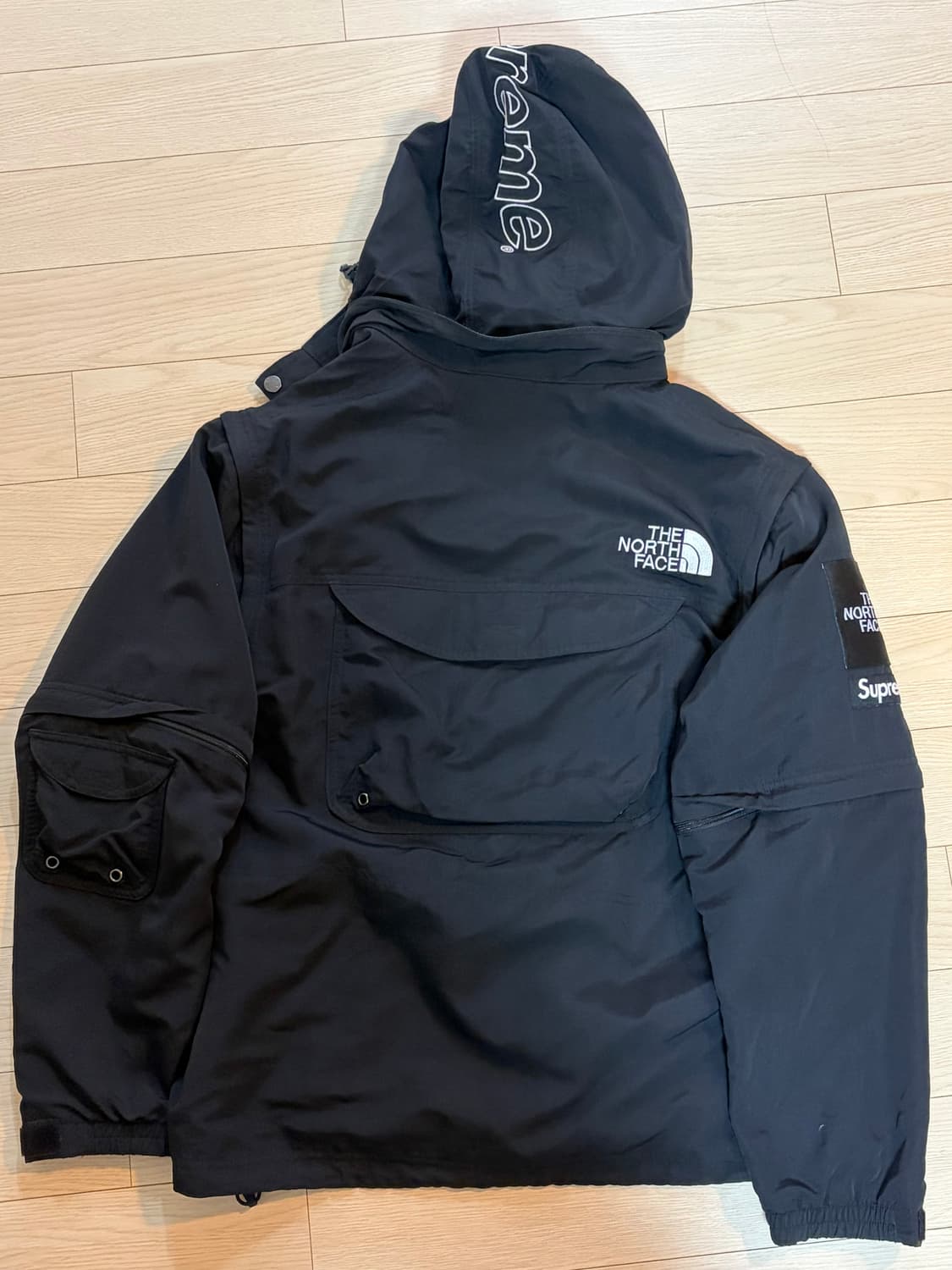 [M] 슈프림 노스페이스 카고 바람막이 상품이미지3