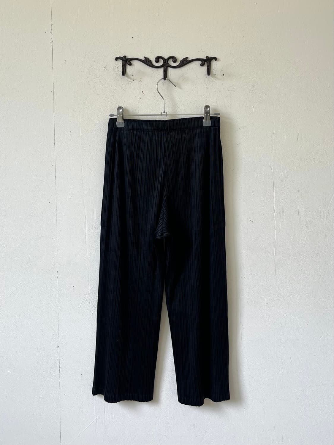 PLEATS PLEASE 블랙 플리츠 팬츠 상품이미지3