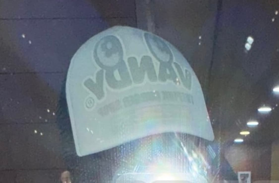 반디 더 핑크 아이 로고 트러커 햇 블랙 상품이미지2